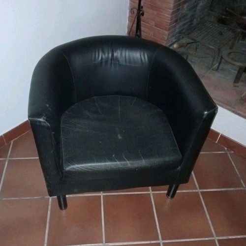 Poltrona posto pelle nera - in,