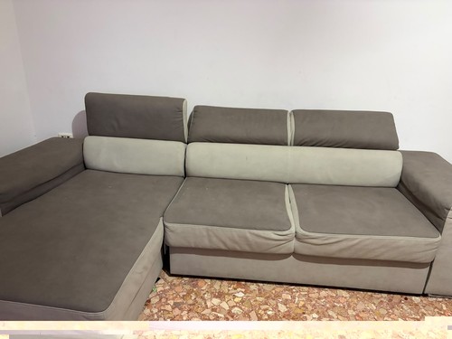 Divano angolare moderno con